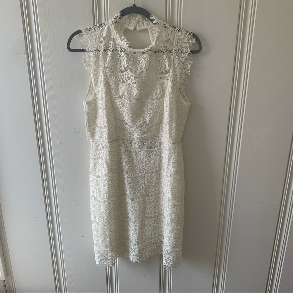 White Lace High Neck Open Back Bridal Party Wedding Formal Dress NWT Size Large